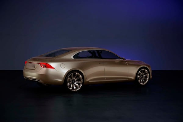 Volvo Launches Concept Car Universe-6