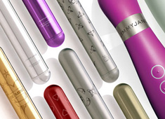 Form 6 - Vibrating Massager by Jimmy Jane