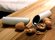 I Can Crack Your Nuts