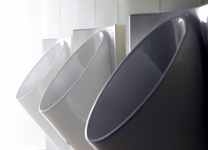Waterless Urinal Also Eliminates Splashing