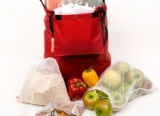 Grocery Bag Chic, Moukisac Review