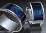 You Have Smartphones? Here's a Smartwatch
