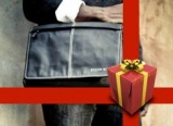 Yanko Claus: Win a Malcolm Fontier Diplomat Bag!