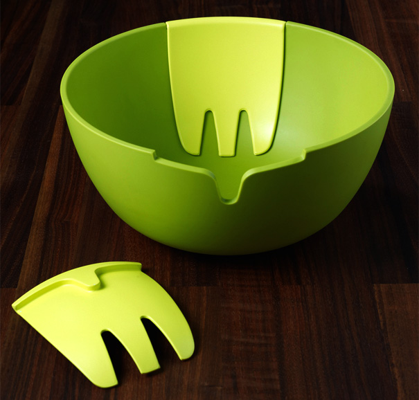 Hands On Salad Bowl With Integrated Servers by Pengelly Design for Joseph Joseph