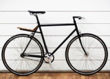 Simplicity and Style Meet in Gorgeous Bicycle