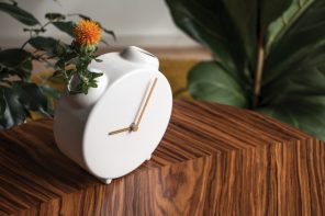 The time-telling vase…