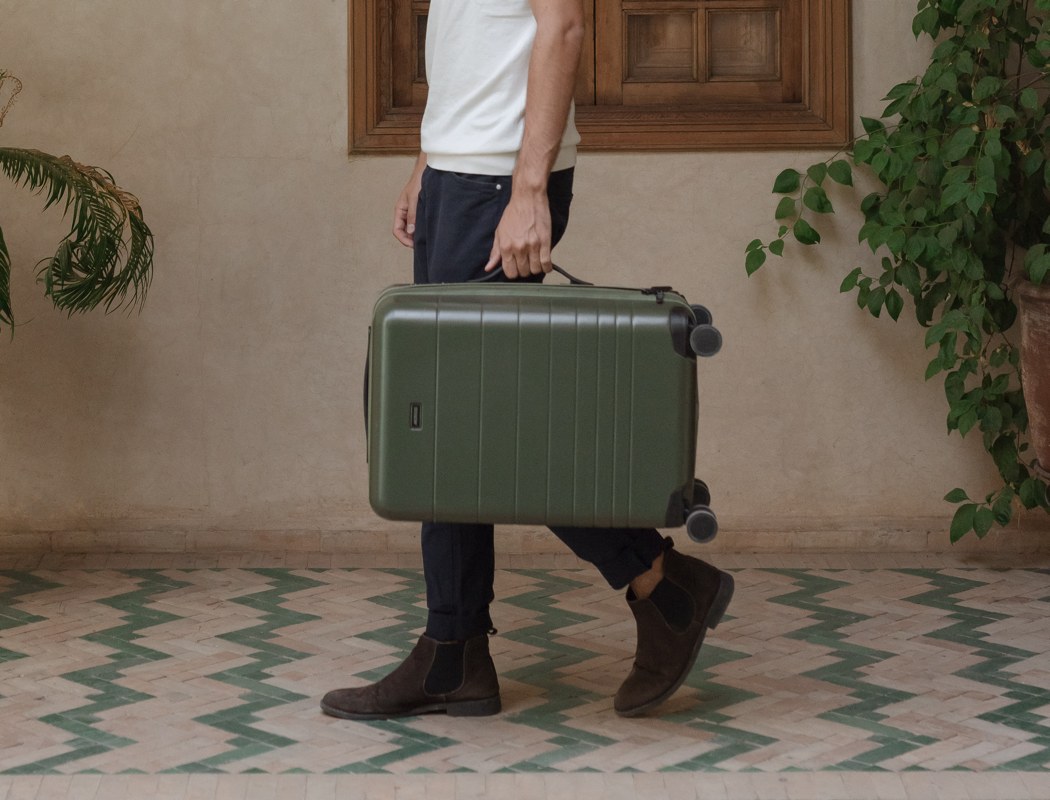 Monos The Clean, Pristine, Sophisticated “Apple of Suitcases” Yanko