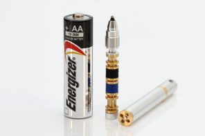 This Unusually Compact Ball-pen Also Houses an Entire Sewing Kit Within It