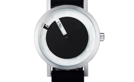 Pebble Watch Facelift - Yanko Design