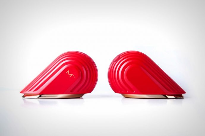 Stereo Love!