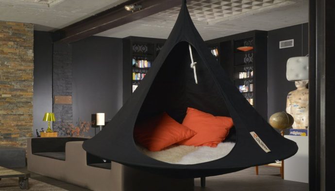 cacoon_cover