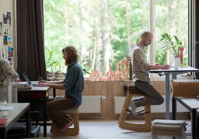A Well-balanced Work Chair