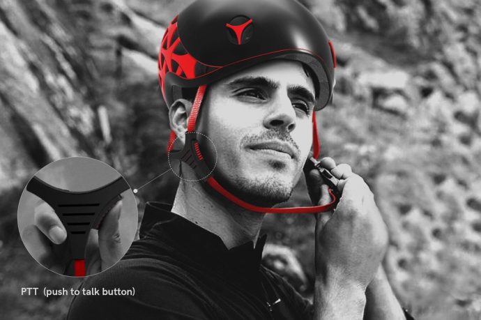 This Helmet is a Walkie-Talkie for Your Noggin