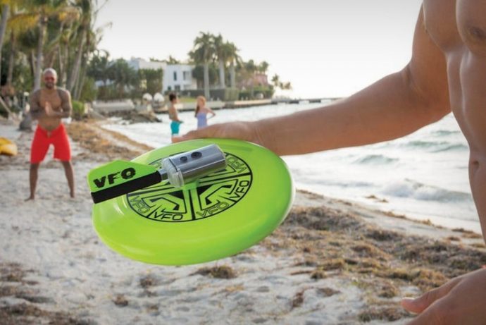 A frisbee’s eye view