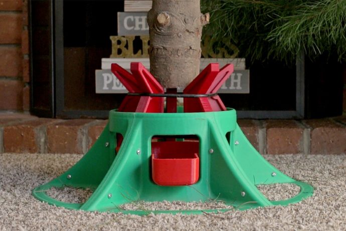 A pen-stand for your Christmas tree!