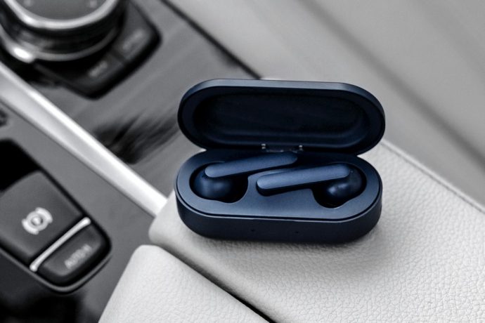In a Parallel Universe Where OS Didn’t Matter, We’d All Use TicPods