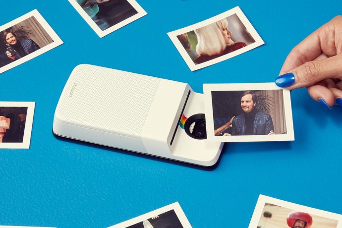 Smartphone photo floppies are here!