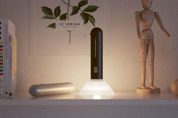 A Torch That’s More Useful Than The One On Your Phone