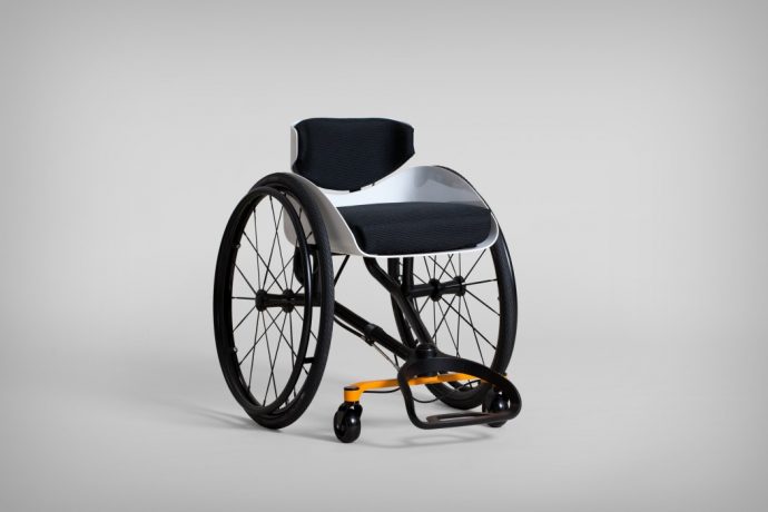This wheelchair turns the backrest into a steering wheel