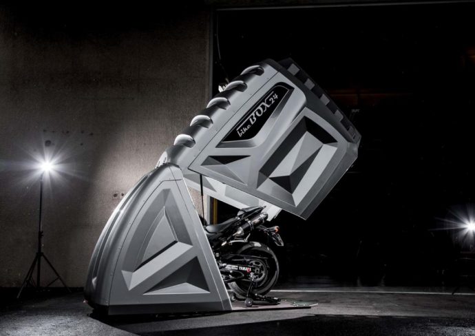 A perfect pod for your 2-wheeled hot rod