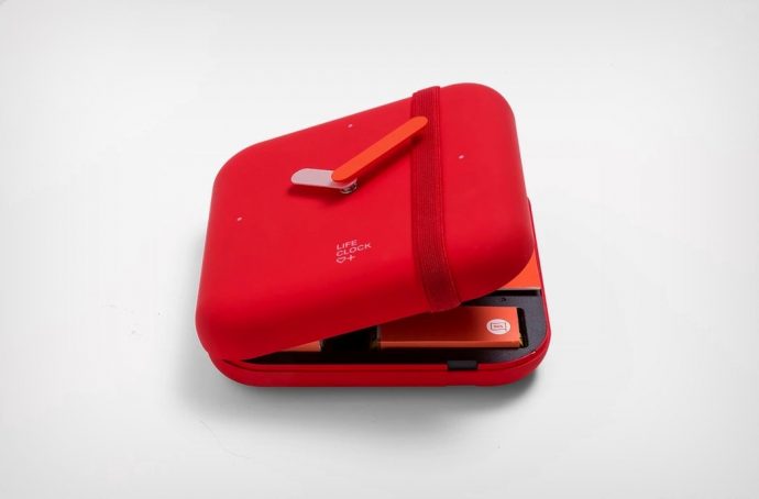 This Clock is also a life-saving emergency kit