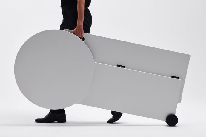 A Rollable Desk for The Ever-Changing Workplace!