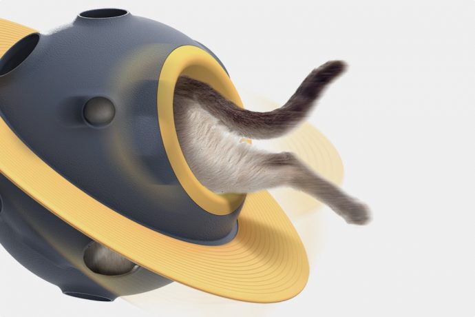 A Cat Home That’s Out-Of-This-World