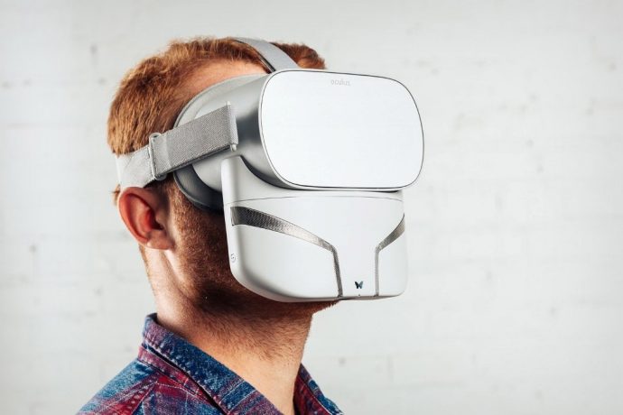 This headset gives your nose a VR experience too