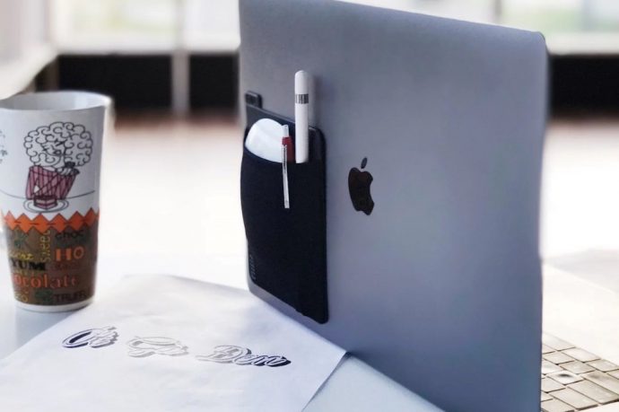 A mini-backpack for your Mac!