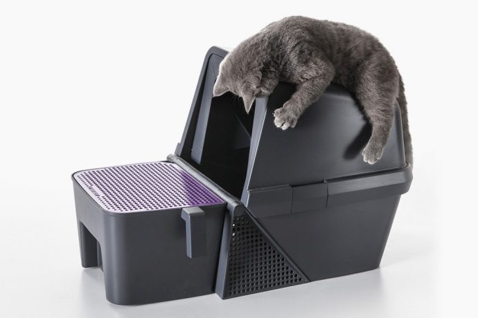 This self-cleaning litter box is a flipping joy for the humans!