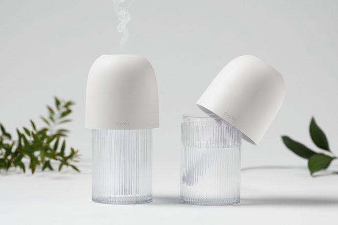 Sleep better with this humidifier and mood light in one