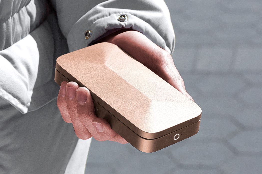 Why Carry a Wallet When You Can Carry a Biometric Wallet? - Yanko