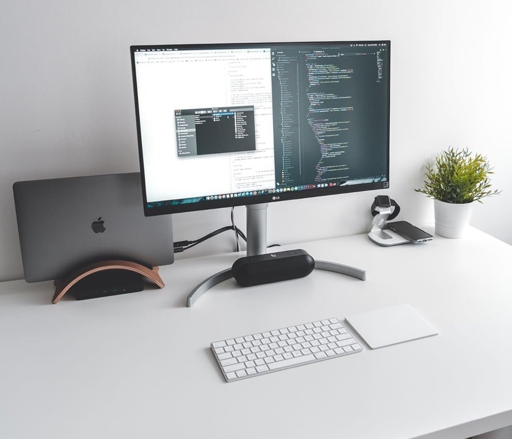 Desk Setups That Maximize Productivity Yanko Design