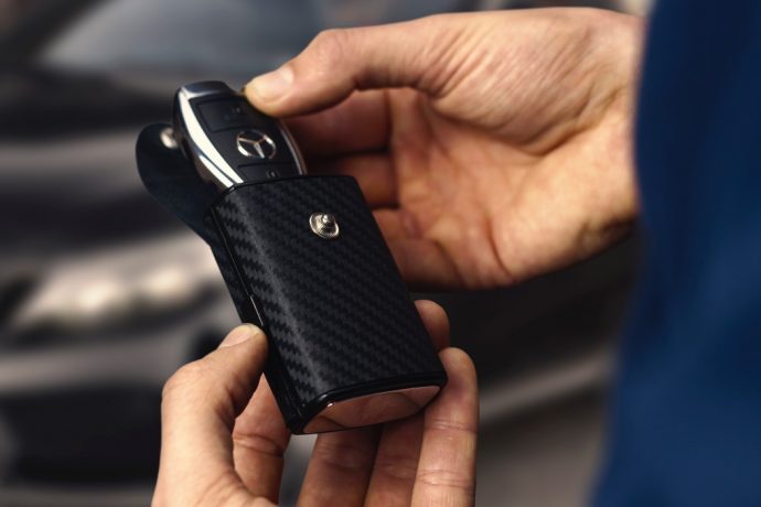 This RFID-blocking key-fob case works like a faraday cage to protect your car from theft