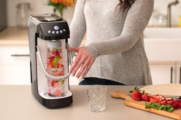 Spärkel will instantly infuse and carbonate your home-brews without a CO2 tank