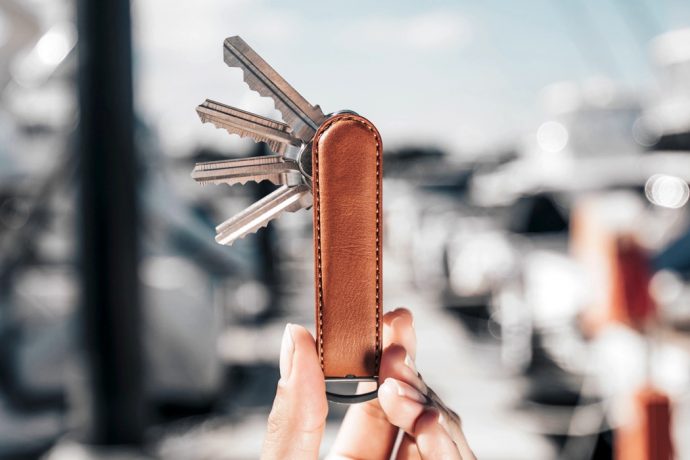 The Jibbon keyring allows you to make your own army-knife-style  EDC multitool