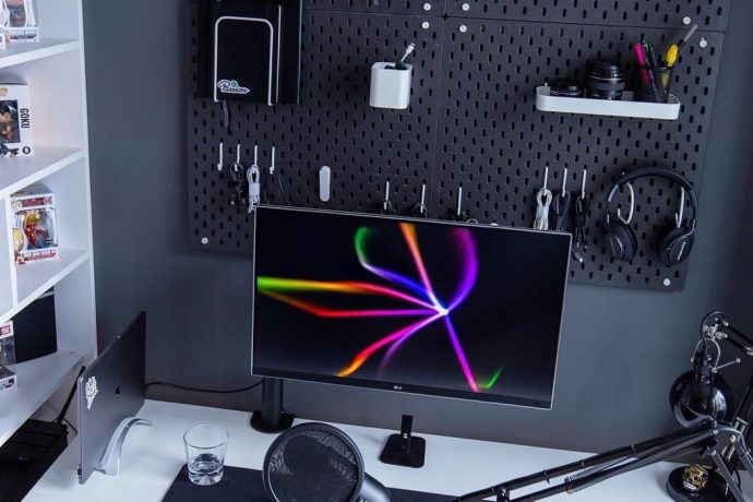 Desk setups that maximize productivity: Part 2