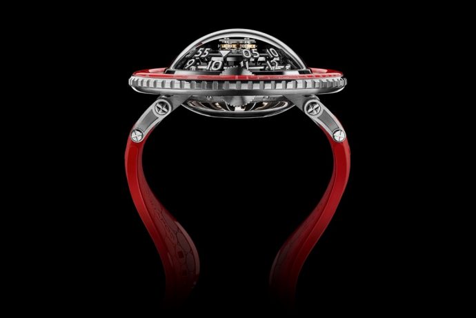 Shaped like a jellyfish, the HM7 Aquapod is a beautiful, organic wristwatch