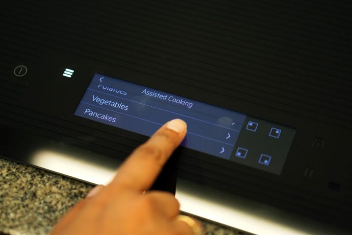 We cooked flawless pancakes in Electrolux’s futuristic AI-assisted kitchens!