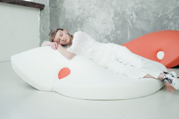 The perfect way to nap!