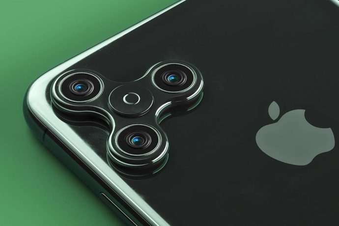 Philip Lück’s imaginative take on everyday objects includes an iPhone 11 with a fidget spinner!