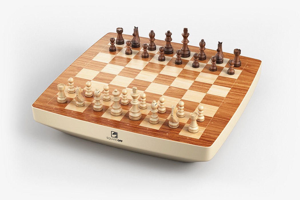 Automatic Chessboard Lets Online Players Move The Pieces