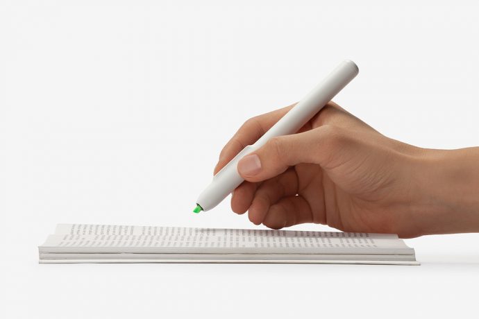 A digital-analog hybrid highlighter that saves time, effort and paper!