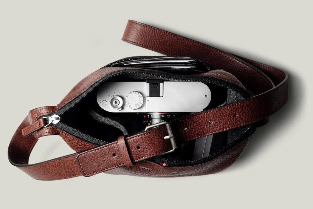 The Hardgraft Leather Camera Bag is the most dapper way to carry around  your DSLR - Yanko Design