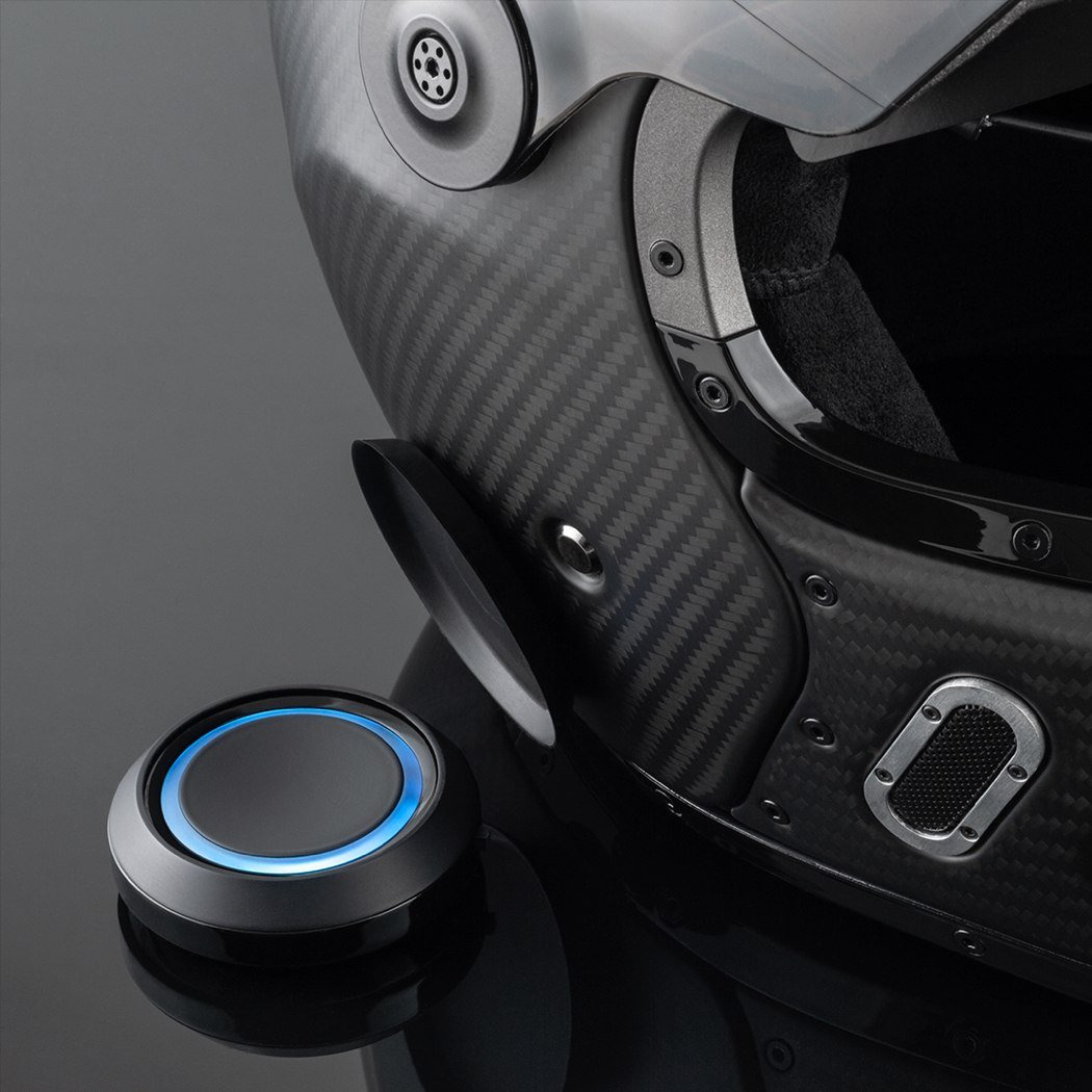 This HUD instantly upgrades your existing helmet with a holographic GPS