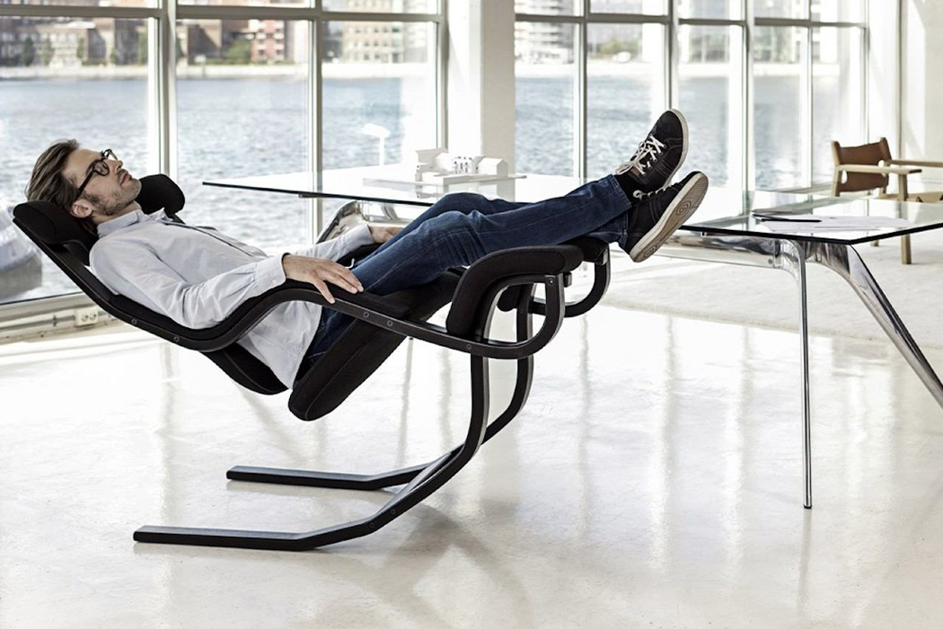 Fully Functional Gravity-Defying Chair « Furniture & Woodworking ::  WonderHowTo