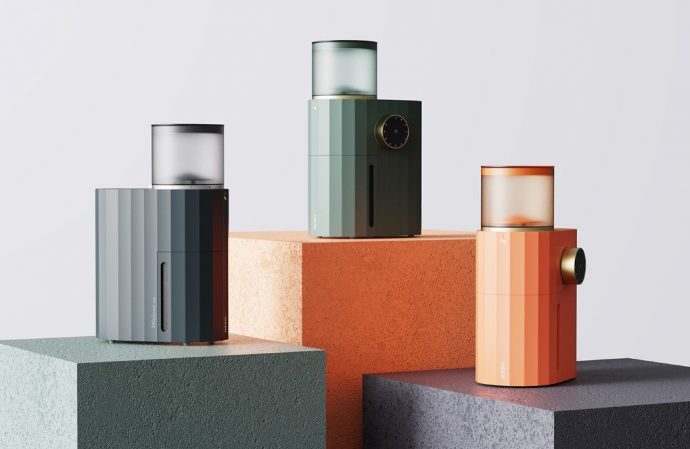 This coffee grinder looks like it should belong in an art gallery!