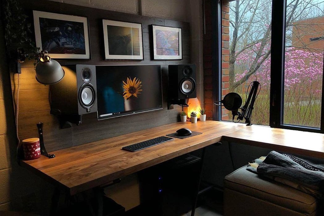 Desk Setups That Maximize Your Work, Home School Desk Setup