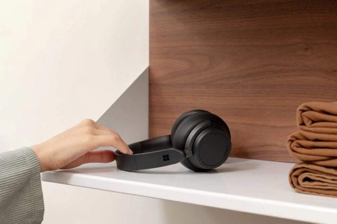 Microsoft’s new ‘Surface Headphones 2’ are designed for music as well as Skype/Zoom meetings