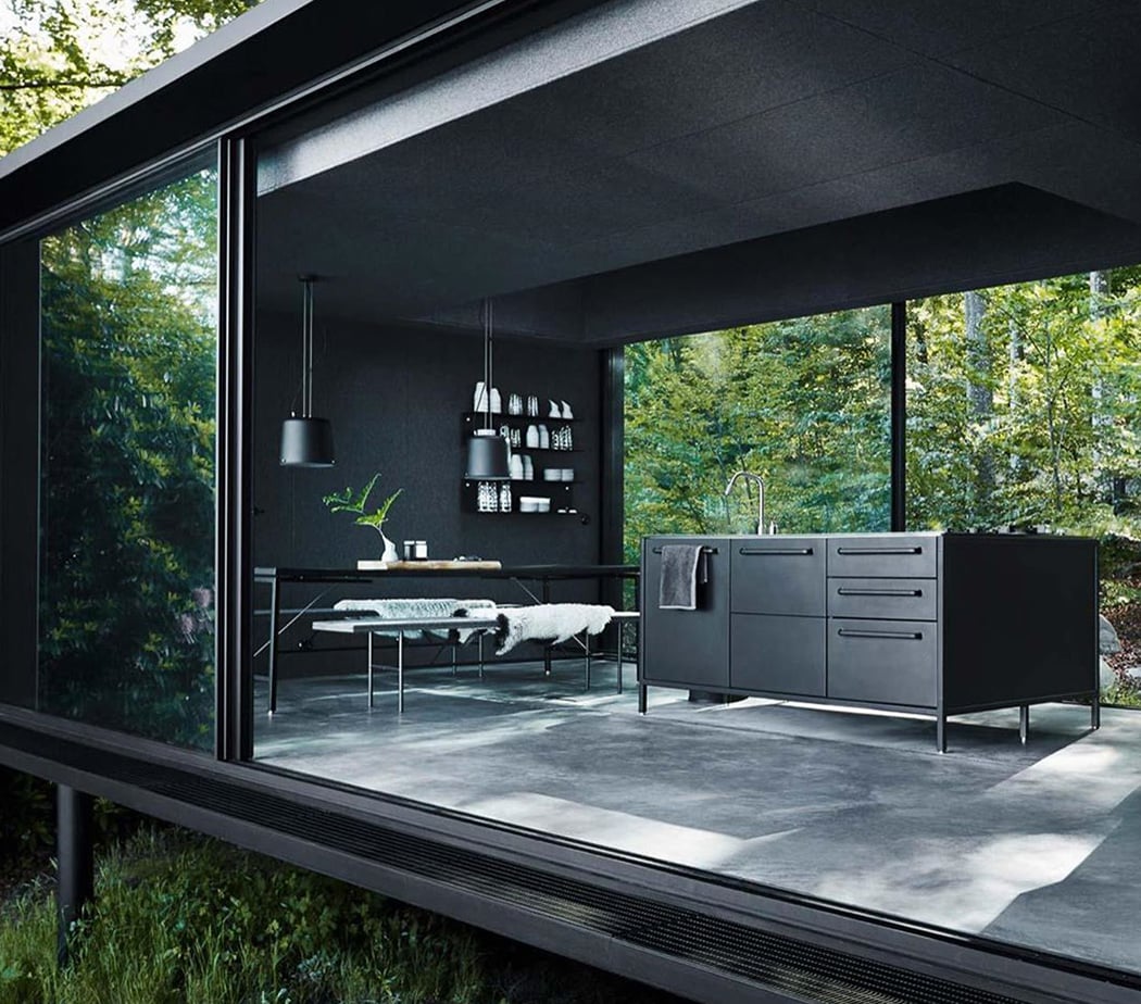 All black interior designs that will inspire you to adapt